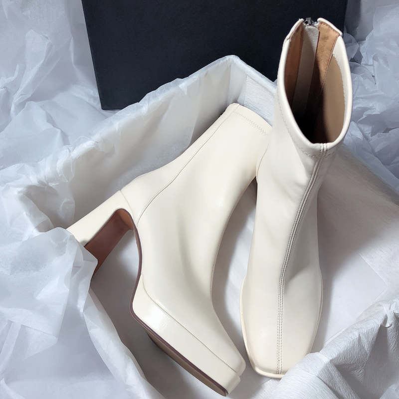 Unisex cipele s niskim potpeticama, stražnji zatvarač, podstava od svinjske kože, otvor 7-11 cm, ljeto