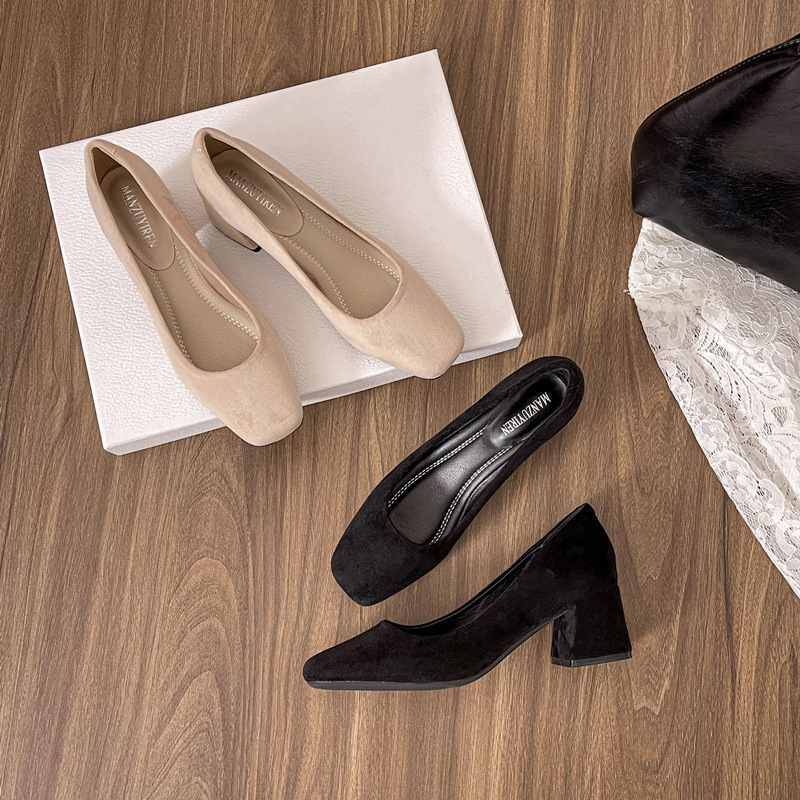 Ženske velur slip-on cipele s kvadratnim vrhom, bez vezivanja, srednja visina potpetice 3–6 cm