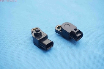 Motocikl FAI elektroničko ubrizgavanje — konektor senzora gasa i ubrizgivača goriva — Marka 1, Model 1