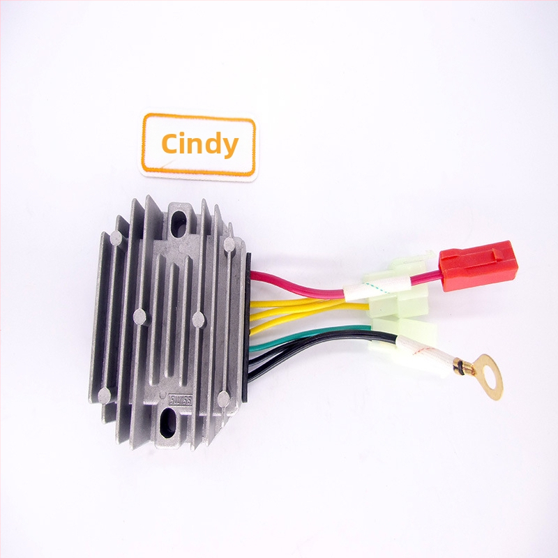 Usmerňovač motocyklu a regulátor napätia s hliníkovým puzdrom, model BAJAJ BA a, hmotnosť 195 g