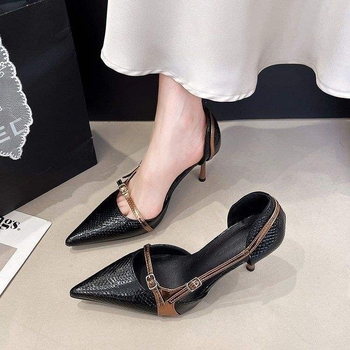 Ženske cipele s oštrim nosom, slip-on, niski mačji potplat, PU gornji dio, gumeni potplat