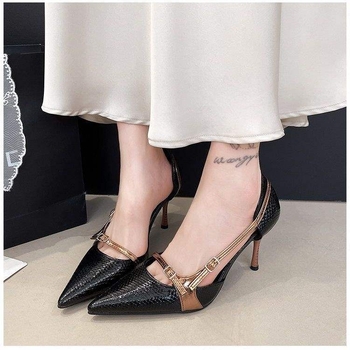 Ženske cipele s oštrim nosom, slip-on, niski mačji potplat, PU gornji dio, gumeni potplat