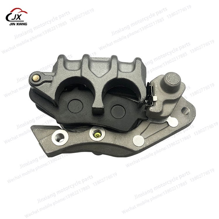 Kočiona čeljust za motocikl kompatibilna s CRF125R, CRF150F, CRF450R, CRF250; rasmak rupa za ugradnju 102 mm; brend JX
