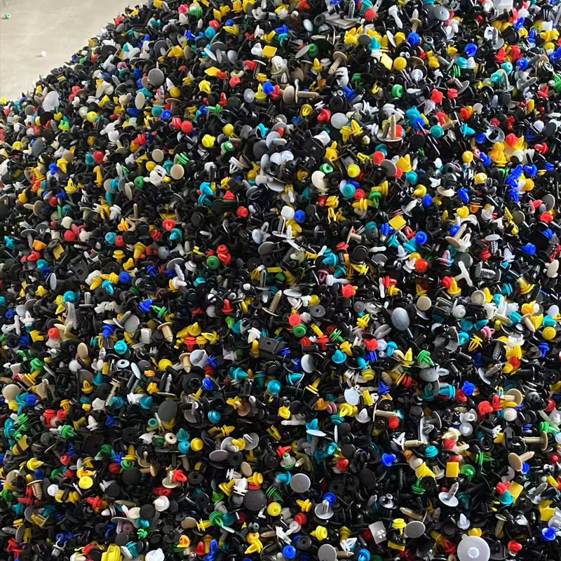 Nylon paneli za unutrašnji krov automobila i ukrasne kopče za prtljažnik – miješano, 500 komada, PP