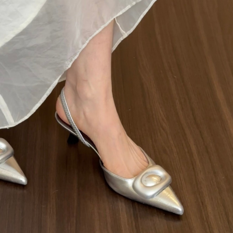 Ploške cipele s niskom petom – francuskog stila, jednobojne, gornji dio od umjetnog pliša, ulošak od ovčje kože, slip-on