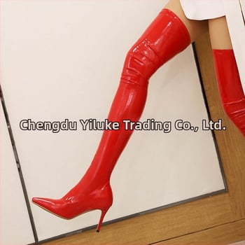 Čizme iznad koljena s gornjim dijelom od sintetičke kože, visokih 6–8 cm petom, visokim tunelom, zaobljena prst