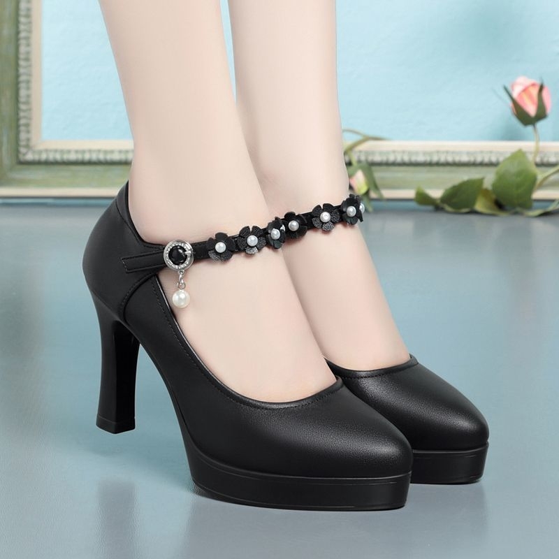Ženske Mary Jane cipele, kitten heel, slip-on s jednim remenom i kopčom, gornji dio od teleće kože, latex ulošak