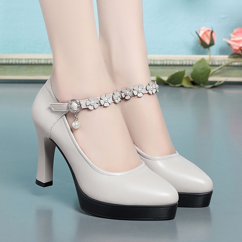 Ženske Mary Jane cipele, kitten heel, slip-on s jednim remenom i kopčom, gornji dio od teleće kože, latex ulošak