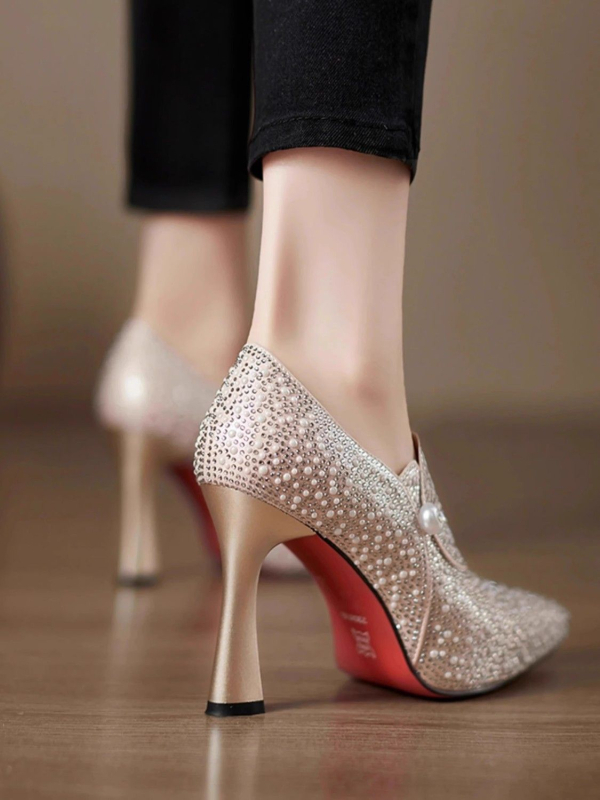 Platforme svadbene cipele s kristalima, niski mačji potpetica, PU gornji dio, gumeni đon, zatvarač jednim kaišem