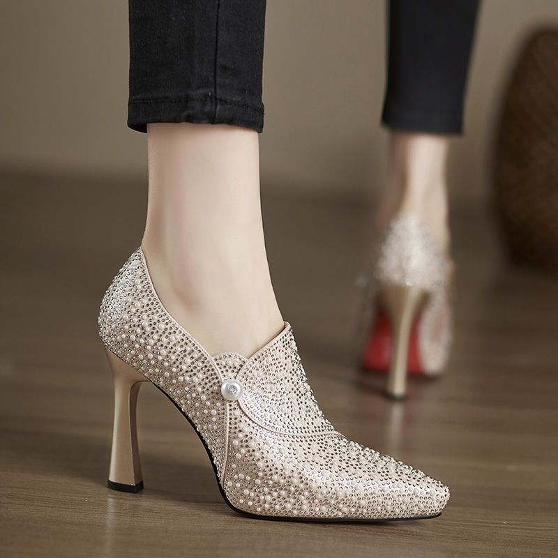 Platforme svadbene cipele s kristalima, niski mačji potpetica, PU gornji dio, gumeni đon, zatvarač jednim kaišem