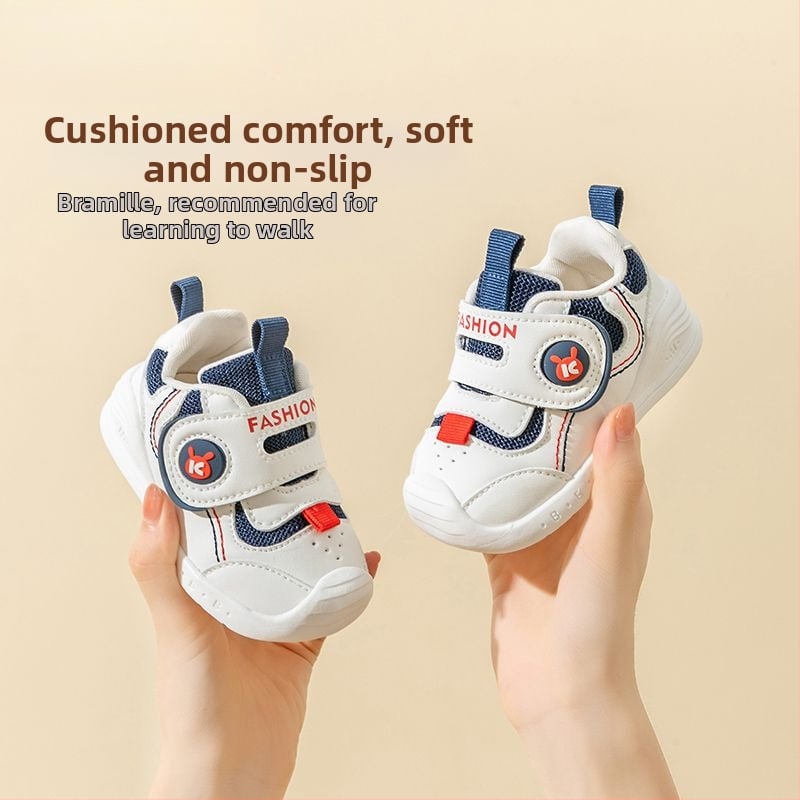 Παιδικά αθλητικά παπούτσια για νήπια – επάνω μέρος από μικροϊνι δέρμα, αντιολισθητική σόλα, 12–36 μηνών, καρτούν εκτύπωση