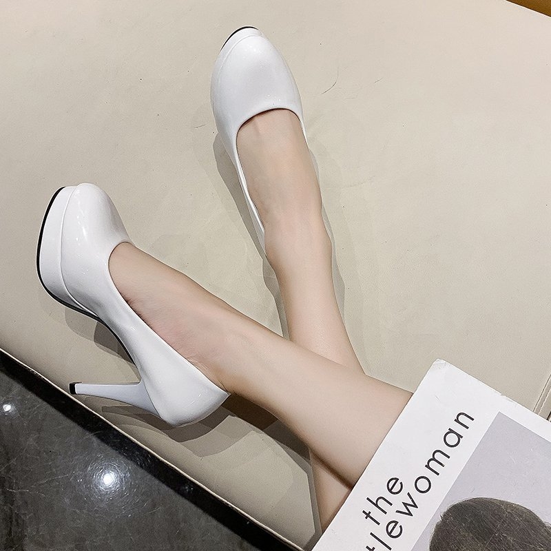 Ženske visoke štikle od PU lakirane kože, zaobljeni vrh, Slip-On, gumena potplata, super visok potpetica (>8 cm)