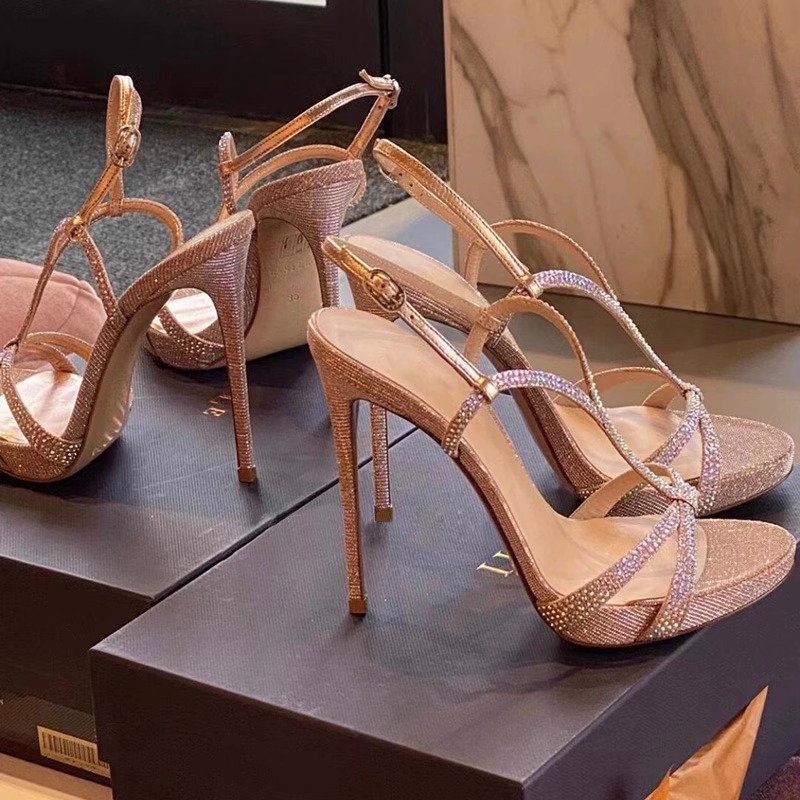 Sandale s jednim remenom, rhinestones, zaobljena prstna kapica, tanki visoki potpetice iznad 8 cm