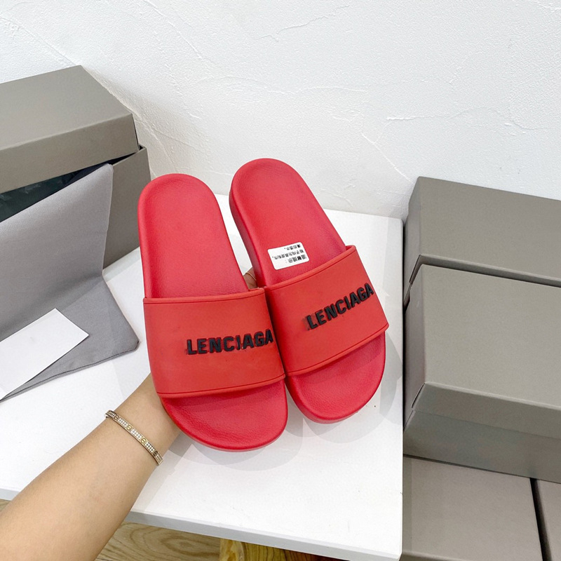 Sandale s jednim remenom od prave kože, gumena potplata, slip-on, ravna peta