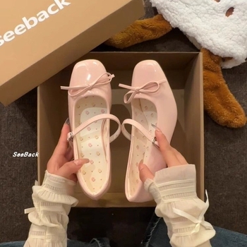 Mary Jane cipele s petom od mikrovlaknaste kože, šifra proizvoda 1010243848, stil Sweet Academic