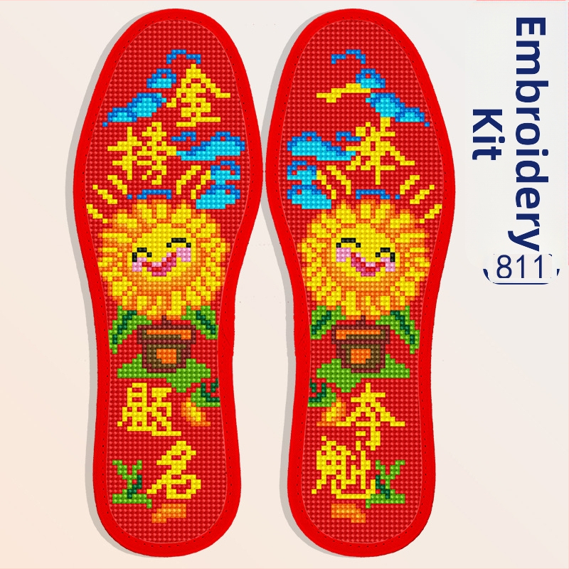 Monas Talpă Interioară – Broderie Cross Stitch, Felt, Stil Zilnic