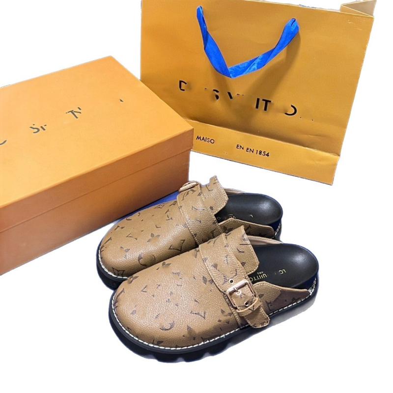 Șlapi pentru cupluri, partea superioară din piele de vițel, căptușire din material textil, talpă PVC, model cu litere, slip-on