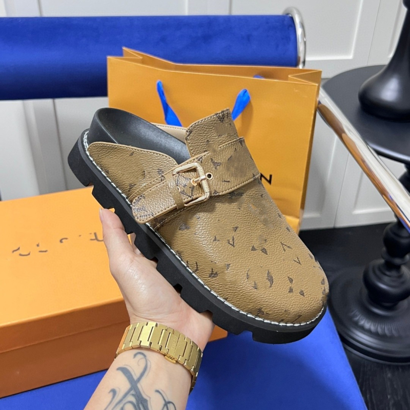 Șlapi pentru cupluri, partea superioară din piele de vițel, căptușire din material textil, talpă PVC, model cu litere, slip-on