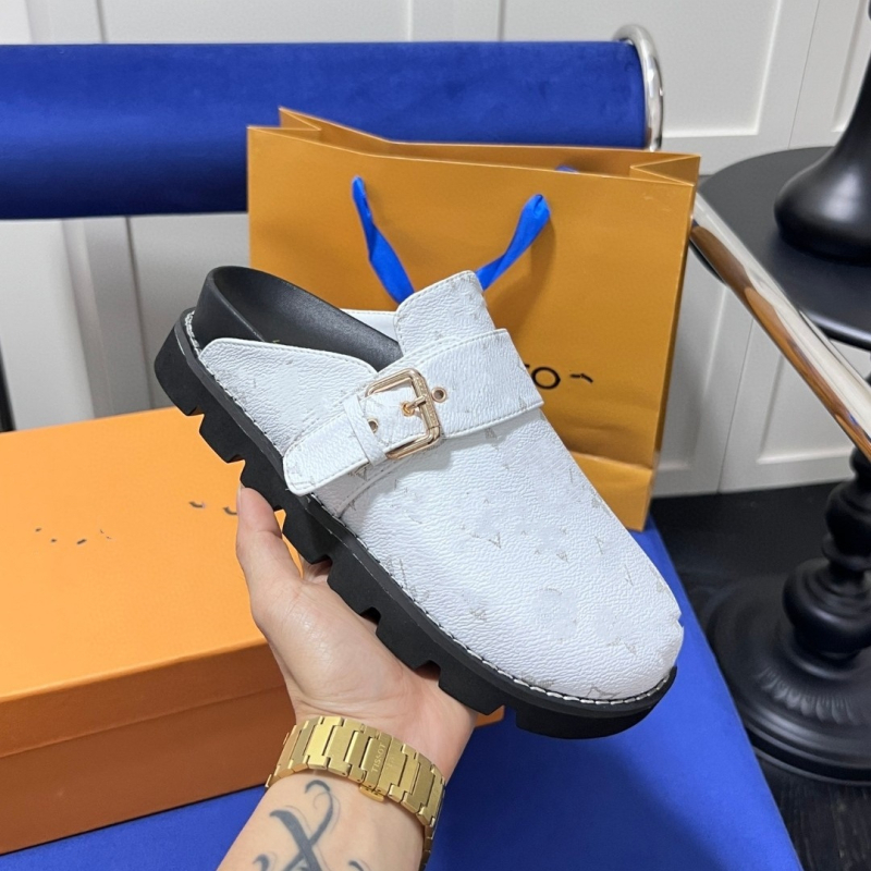 Șlapi pentru cupluri, partea superioară din piele de vițel, căptușire din material textil, talpă PVC, model cu litere, slip-on