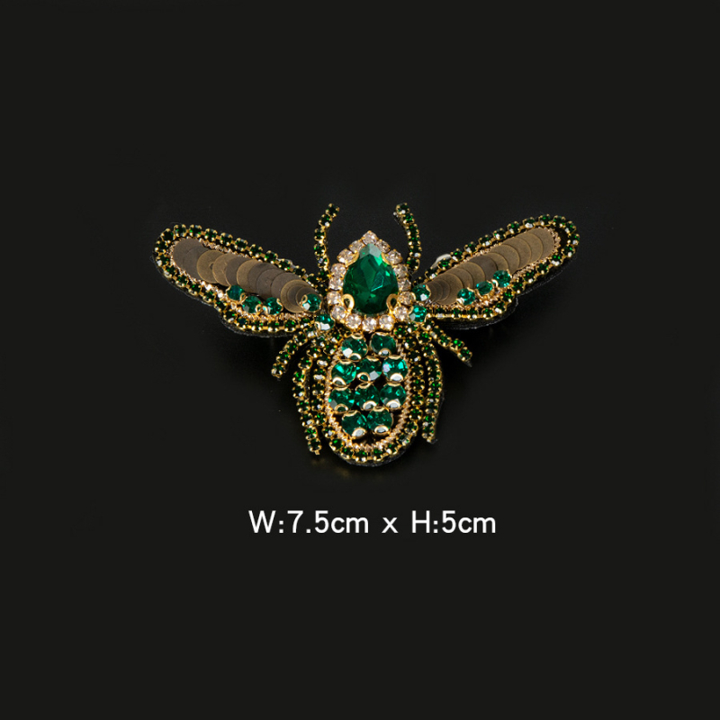 Филцова апликация във форма пеперуда с мъниста и кристали, ръчно бродирана - аксесоар за дрехи, обувки и чанти за DIY