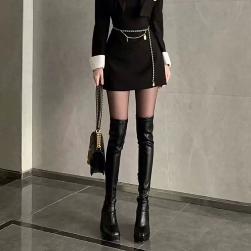 Ženske čizme s resicama, korejskog stila, 12 cm povećanje visine, bočni zatvarač, okrugla špička, gumeni potplat.