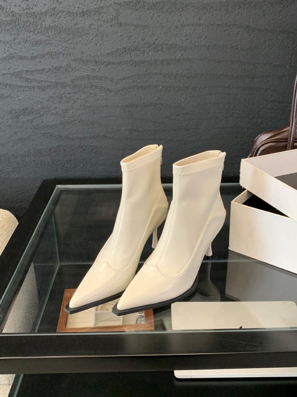 Ženske uske čizme s oštrim vrhom, PU gornji dio, 6–8 cm tanka potpetica, zatvarač straga