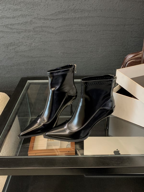 Ženske uske čizme s oštrim vrhom, PU gornji dio, 6–8 cm tanka potpetica, zatvarač straga