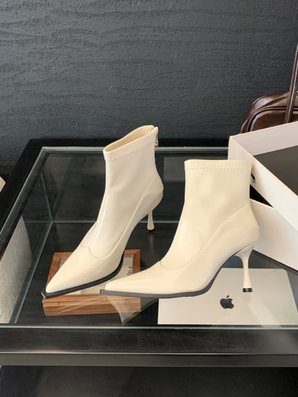 Ženske uske čizme s oštrim vrhom, PU gornji dio, 6–8 cm tanka potpetica, zatvarač straga