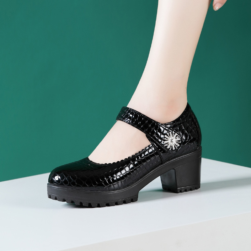 Ženske cipele s visokim petama od prave kože, okrugla prednja, debeli pet 6-8 cm, Velcro zatvarač