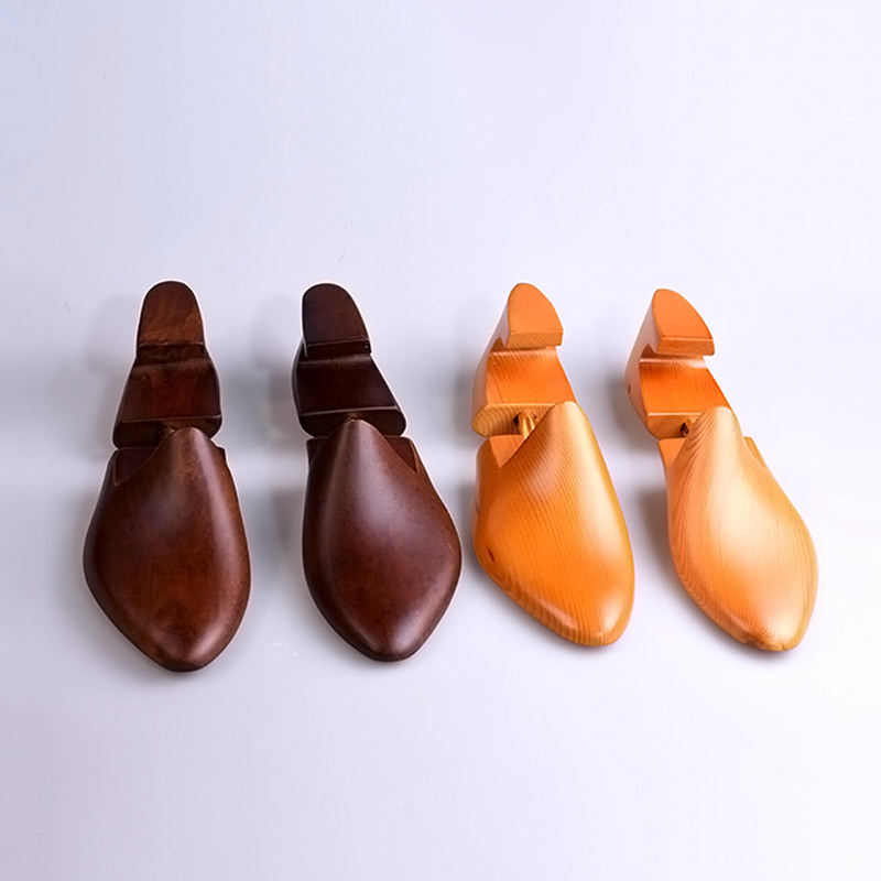 Drveni proširivač za cipele, izvlačni, za kožne cipele, model XD5261, za sve sezone