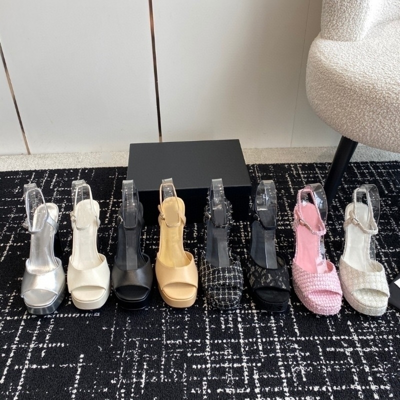 Sandale s remenčićima od teleće kože, okrugli vrh, 6–8 cm debeli pet
