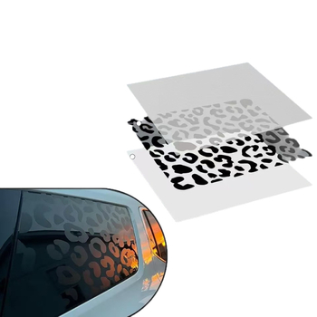 Crna naljepnica za bočno staklo automobila s leopardim uzorkom i motivom krave