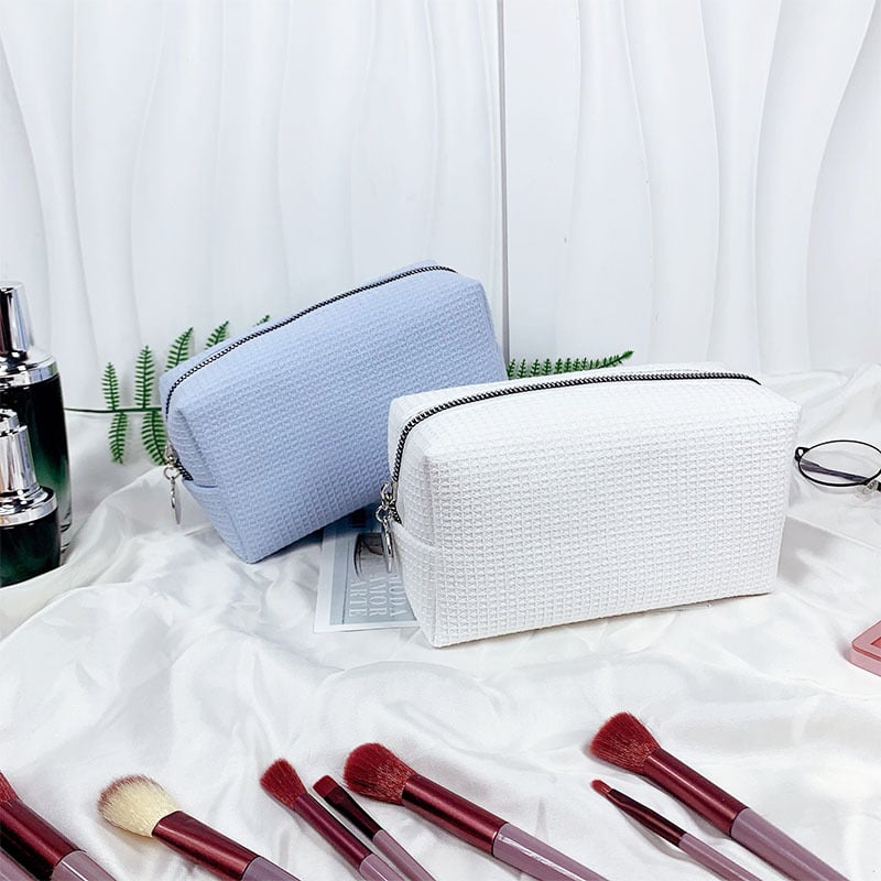 Kozmetikai utazási tároló táska - poliészter anyag, poliészter bélés, cipzáras zárás, könnyű és kopásálló, uniszex