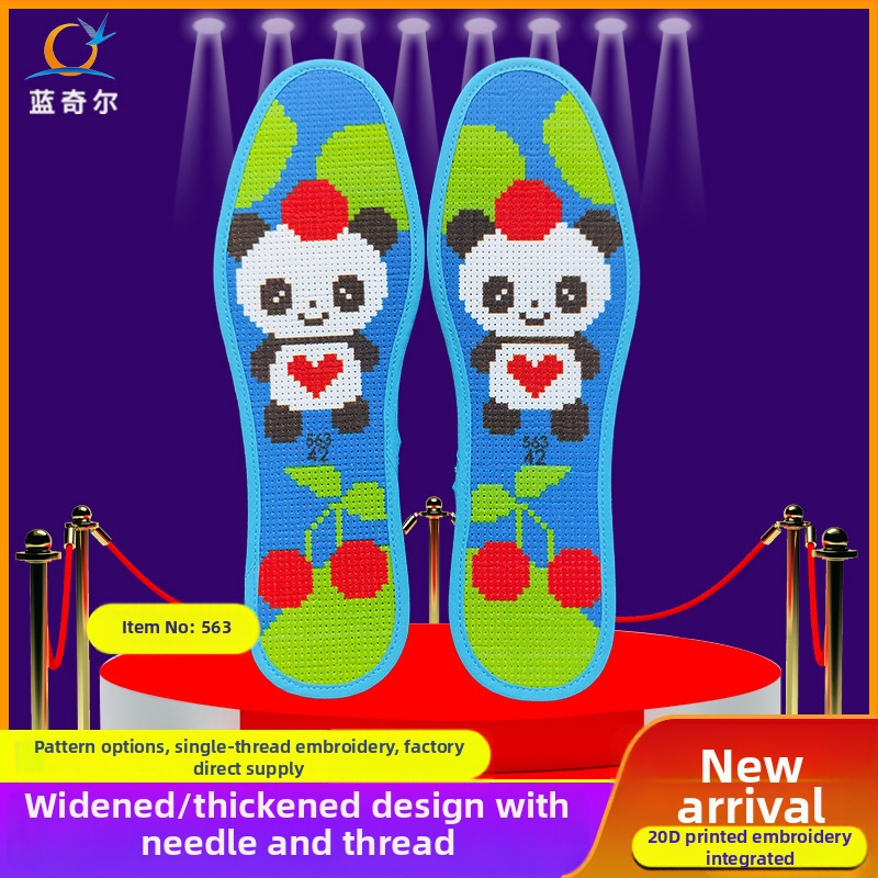 Talpă Lanzier cu broderie în cruce – din fetru, căptușită complet, absorbantă la transpirație, respirabilă, gata pentru broderie