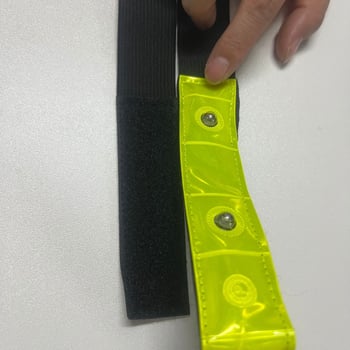 Brățară LED luminoasă din PVC, reflectorizantă, pentru alergare și ciclism noaptea, cu închidere Velcro, conform Standardului European