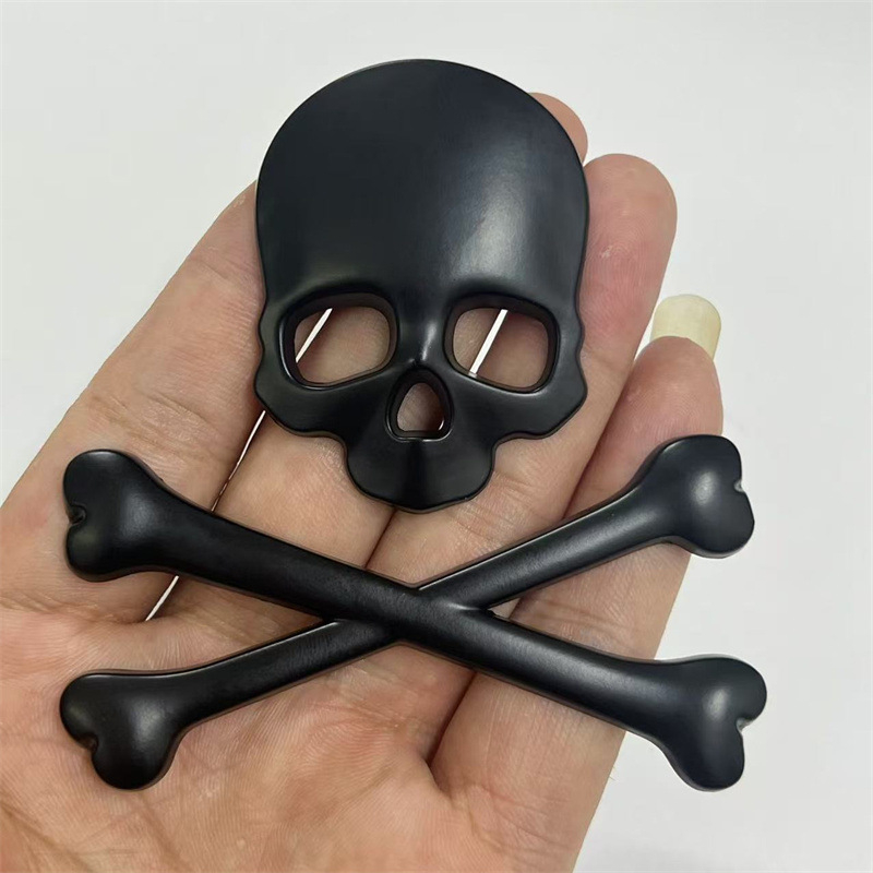 Koponya fém autómatrica, 3D, cink ötvözet, öntapadós