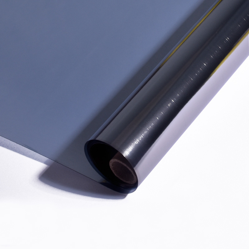 PET prozorski film za sunčanu zaštitu — jednosmjerna vizija, samoljepljiv, moderan minimalistički stil