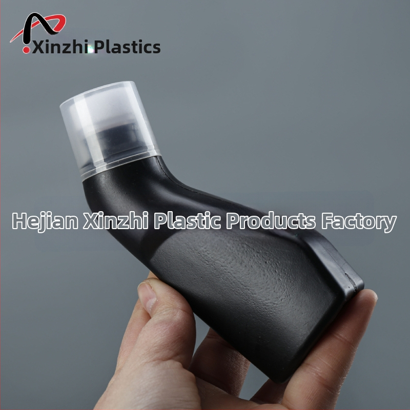 Prazna bočica za auto staklo - 75-100 ml, PE plast, ambalaža tip staklenka, s poklopcem