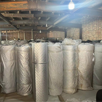 Κάλυμμα χιονιού και ηλιοπροστασίας αυτοκινήτου για το παρμπρίζ, μαγνητική πρόσδεση, ενισχυμένο ημι-κάλυμμα, υλικό βαμβακομάλλινο, καθολική εφαρμογή, χωρίς παραμετροποίηση