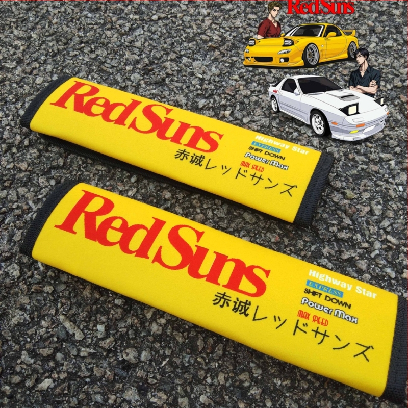 Initial D JDM kryt na bezpečnostný pás auta s vankúšom na rameno – dekoratív kryt Takahashi Brothers Red Suns (jeden balík)