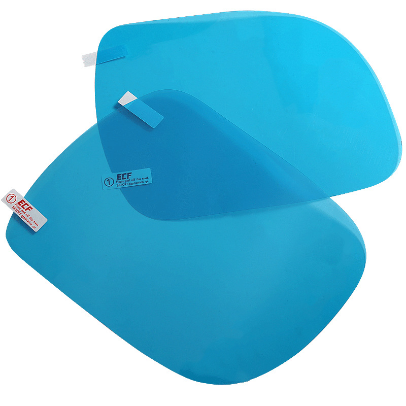 Hátsó tükör eső- és páramentesítő film; Anyag: PP fólia; Ragasztás: paszta; Modell: hátsó tükör eső- és páramentesítő film