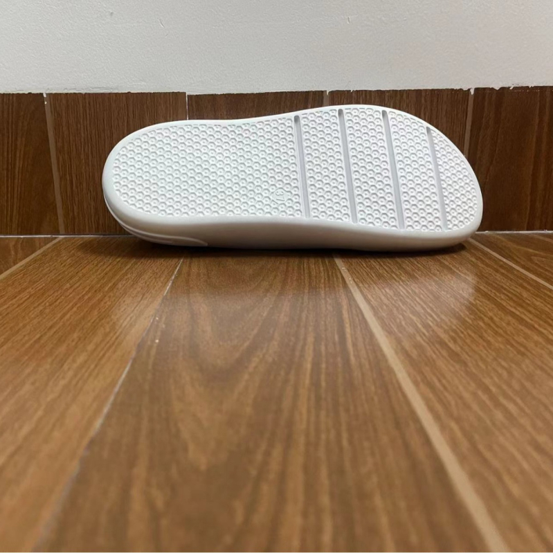 Женска ежедневна подметка за обувки, IP-инжекционно формована EPDN пяна, лека, износоустойчива и противохлъзгаща, подходяща за всички сезони.