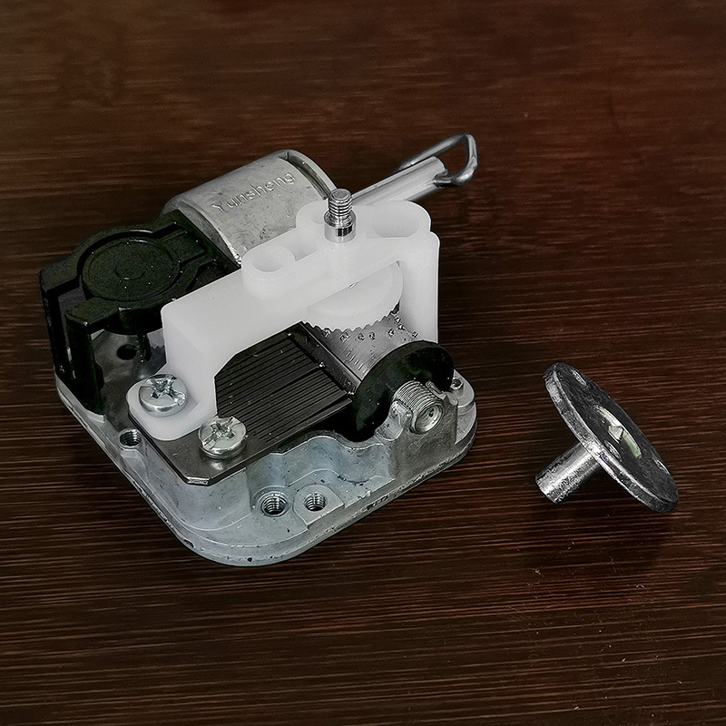 Μηχανισμός μουσικού κουτιού – κράμα, μοντέρνο μινιμαλιστικό στυλ, χειροποίητο, βαμμένο με το χέρι, UV εκτύπωση (κράμα • μοντέρνο μινιμαλιστικό στυλ • χειροποίητο • βαμμένο με το χέρι • UV εκτύπωση)