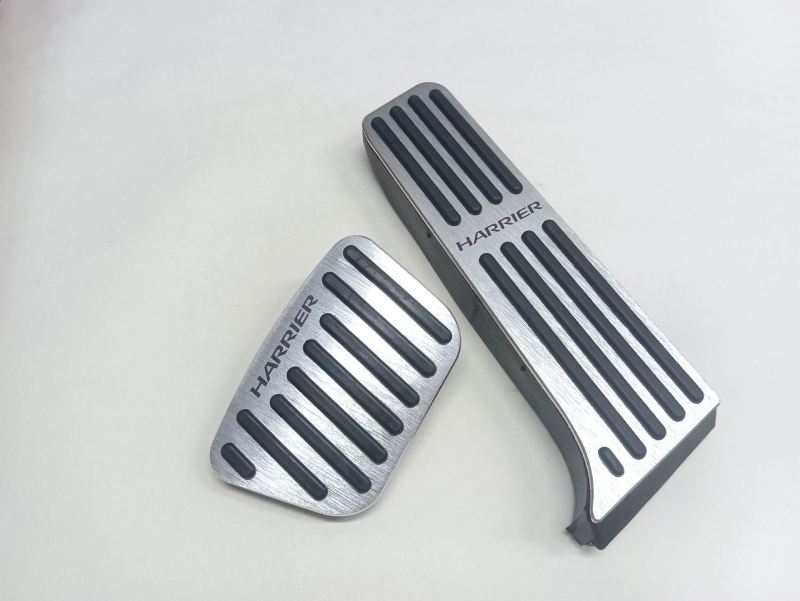 FVL gáz- és fékpedál készlet 22 Toyota Harrier és Lingfang modellhez – belső kialakítás