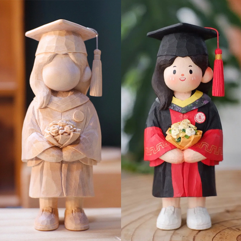 Prilagođena drvena rezba od Basswood - ručno izrađena, graviranje i bojanje, root-carved ukras u cartoon realističnom stilu