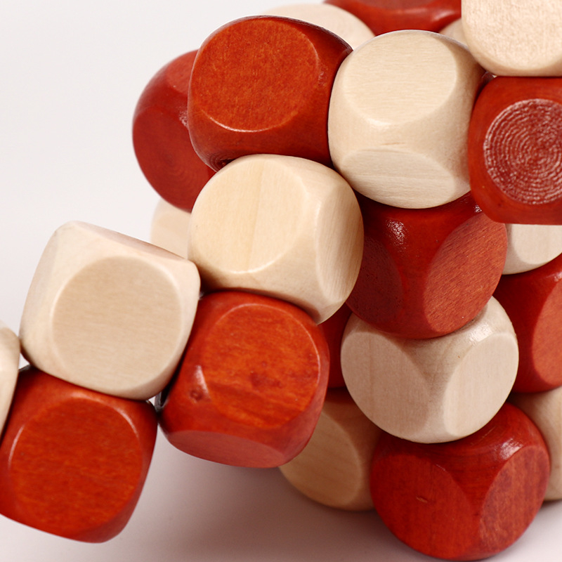 Drevená Kongming/Luban Lock skladačka s motívom Toy Story, vhodná pre vek 7–14 rokov (Materiál: drevo; Kategória: Kongming/Luban Lock; Vek: 7–14; Téma: Toy Story; Prispôsobenie: DIY)