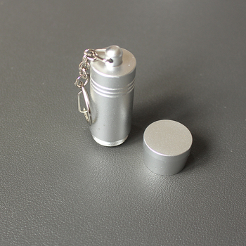 Kompaktni magnetski otvarač zaključavanja — snažan magnet, konstrukcija od aluminijske legure, za otpuštanje kuka na policama u maloprodaji