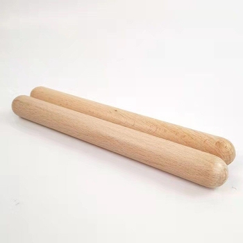 Drvena ritmička štapa za Orffov udarni instrument – Zapadni udarni instrument, pogodna za uzrast 7–14 godina, razvija hvatanje, sluh i interes.