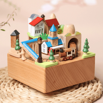 Kézzel készített fa zenemű doboz - Time Train téma, masszív fa, modern felső kategóriás dizájn, születésnapi ajándék osztálytársnak