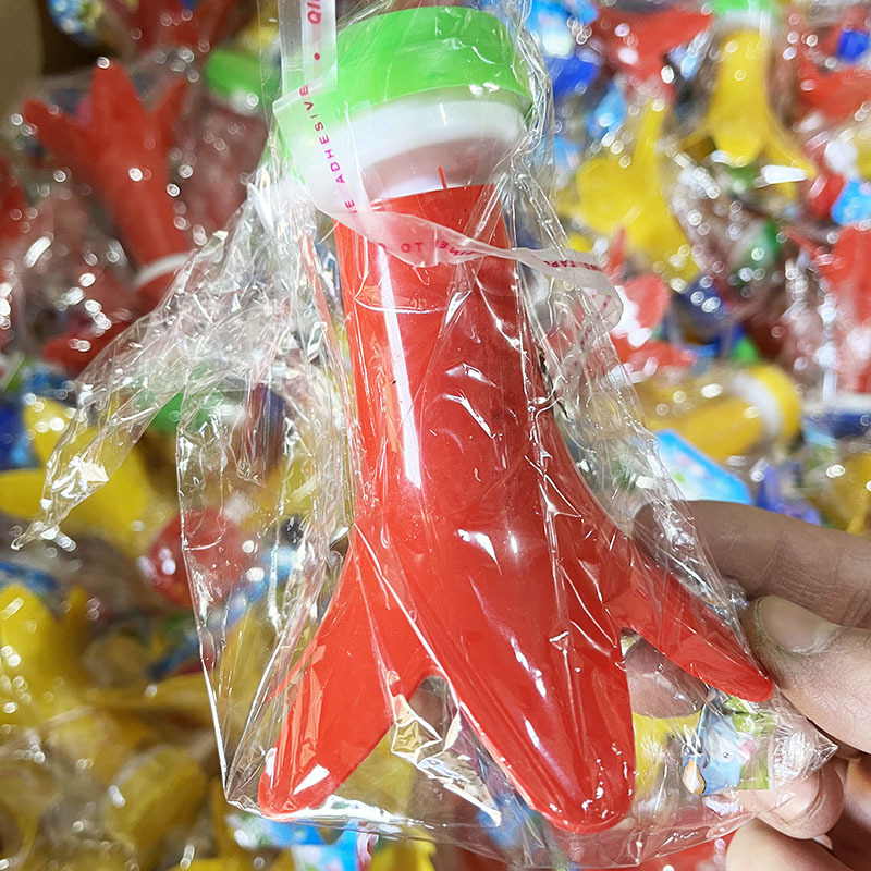 Dječji trostruki rog - plastični interaktivni glazbeni instrument, pakiranje 700 komada, uzrast 7–14 godina